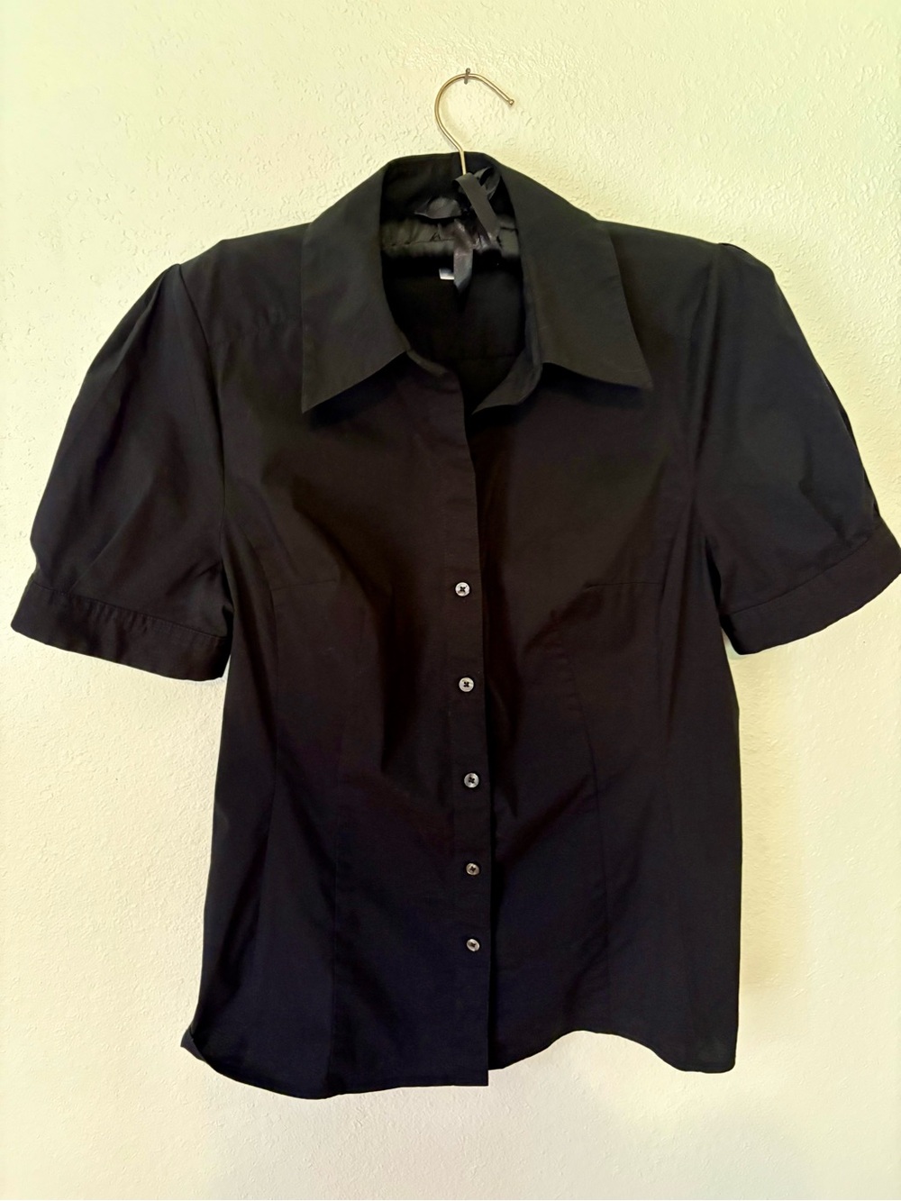 Loft Classic Black Short-Sleeve Button-Up Blouse